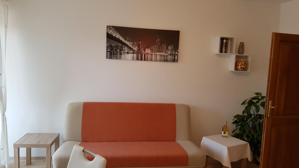 Mariva Apartment Dramalj Exterior photo