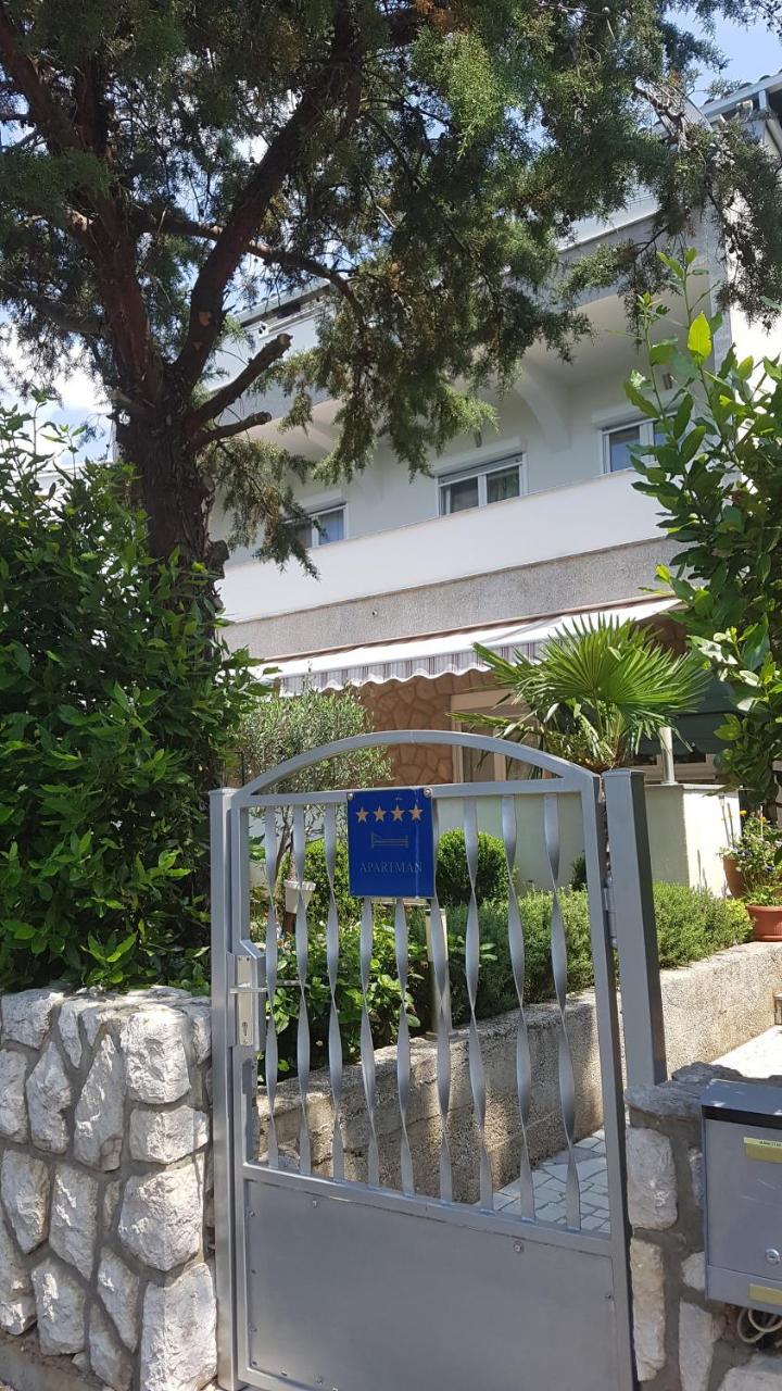 Mariva Apartment Dramalj Exterior photo
